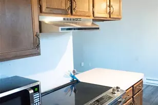 342 Mt View Ln, Colorado Springs, CO 80907 - Photo 7