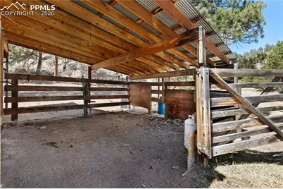 1828 Sioux Road, Florissant, CO 80816 - Photo 31