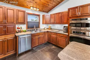 36 Illini Dr, Woodland Park, CO 80863 - Photo 7