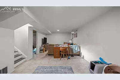 946 Hutchinson Drive, Colorado Springs, CO 80910 - Photo 19