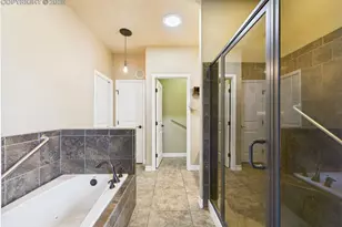 2084 Iris Rd, Pueblo, CO 81006 - Photo 23