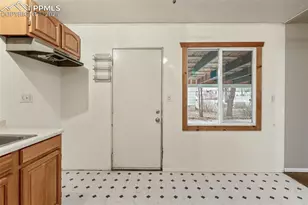 409 Burlington Ave, Colorado Springs, CO 80905 - Photo 17