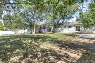 1618 Carmel Dr, Colorado Springs, CO 80910 - Photo 49