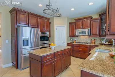 8143 Silver Birch Drive, Colorado Springs, CO 80927 - Photo 9