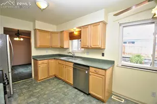 6655 Lange Cir, Colorado Springs, CO 80918 - Photo 7