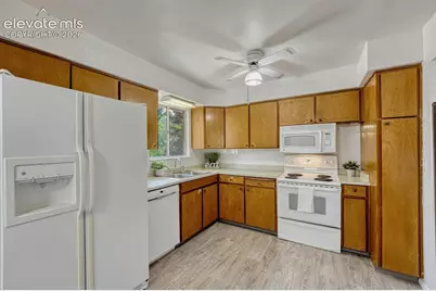 4607 Bella Drive, Colorado Springs, CO 80918 - Photo 11