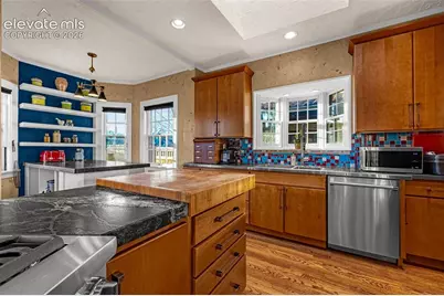 2107 N Cascade Avenue, Colorado Springs, CO 80907 - Photo 9