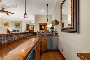 2107 N Cascade Ave, Colorado Springs, CO 80907 - Photo 17