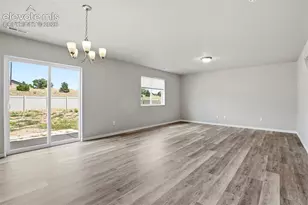 10725 Traders Pkwy, Fountain, CO 80817 - Photo 9