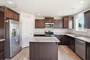 10725 Traders Pkwy, Fountain, CO 80817 - Photo 13
