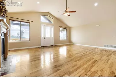 6360 Coolwell Drive, Colorado Springs, CO 80908 - Photo 9