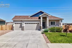 10091 Moorcroft Dr, Peyton, CO 80831 - Photo 1