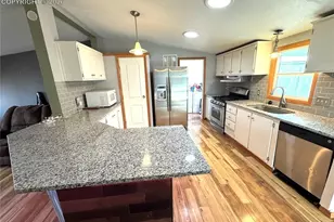 690 Meadow Ln, Palmer Lake, CO 80133 - Photo 7