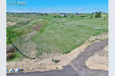 15710 Fox Creek Lane, Colorado Springs, CO 80908 - Photo 3