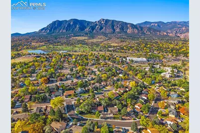 2925 Westcliff Circle, Colorado Springs, CO 80906 - Photo 41