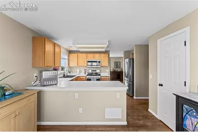 5699 Vermillion Bluffs Drive, Colorado Springs, CO 80923 - Photo 15