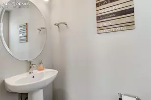 10384 Horton Dr, Colorado Springs, CO 80925 - Photo 7