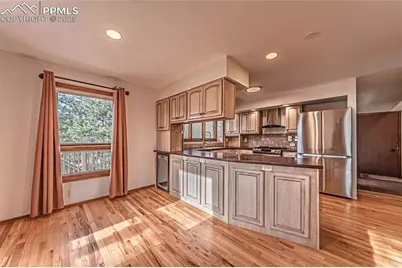 7425 Wynwood Terrace, Colorado Springs, CO 80919 - Photo 15