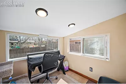 1929 Woodburn Street, Colorado Springs, CO 80906 - Photo 37