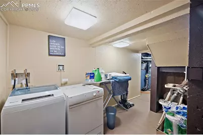 1929 Woodburn Street, Colorado Springs, CO 80906 - Photo 39