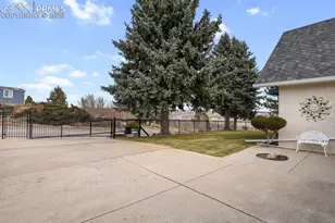 437 Westmark Ave, Colorado Springs, CO 80906 - Photo 3