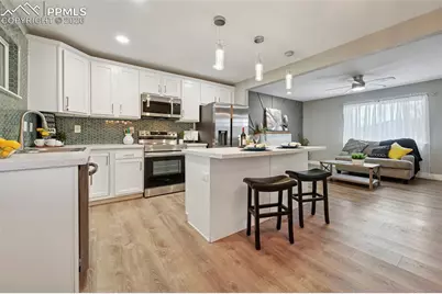 535 Warren Avenue, Colorado Springs, CO 80905 - Photo 9