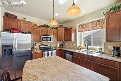 7670 Matchlock Heights, Colorado Springs, CO 80923 - Photo 11