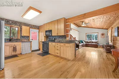 18 Holiday Drive, Woodland Park, CO 80863 - Photo 5