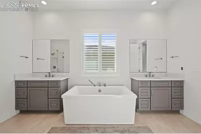 3474 Crest Hollow View, Colorado Springs, CO 80904 - Photo 19