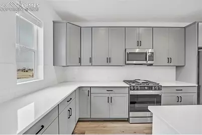 8172 Manor House Way, Colorado Springs, CO 80908 - Photo 23