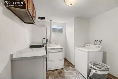 2019 Tesla Drive, Colorado Springs, CO 80909 - Photo 15