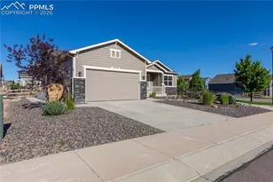 17915 Gypsum Canyon Ct, Monument, CO 80132 - Photo 3