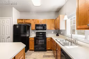 6925 Ash Creek Heights, Colorado Springs, CO 80922 - Photo 7