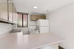 154 El Paso Blvd, Manitou Springs, CO 80829 - Photo 11