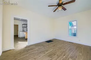 2423 W St Vrain St, Colorado Springs, CO 80904 - Photo 5