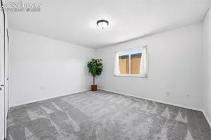 938 Fontmore Rd, Colorado Springs, CO 80904 - Photo 27