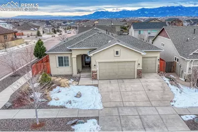 6851 Mustang Rim Drive, Colorado Springs, CO 80923 - Photo 47