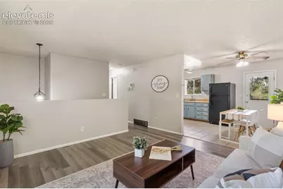 346 Iris Drive, Fountain, CO 80817 - Photo 7