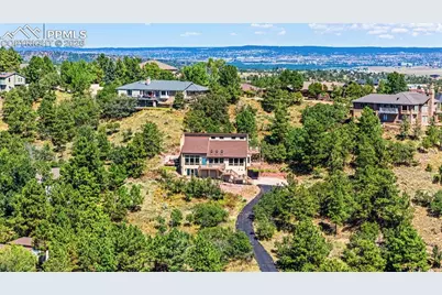 1240 Oak Hills Drive, Colorado Springs, CO 80919 - Photo 45