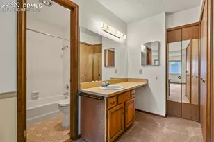 1122 Fontmore Rd, Colorado Springs, CO 80904 - Photo 19