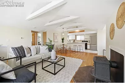 304 Pawnee Avenue, Manitou Springs, CO 80829 - Photo 3