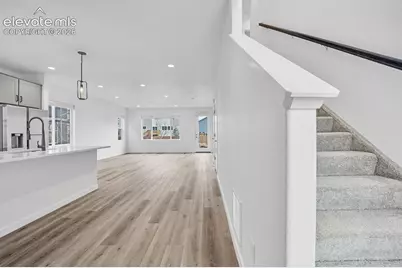 8172 Manor House Way, Colorado Springs, CO 80908 - Photo 7
