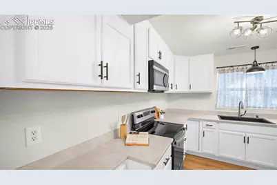 428 E St Vrain Street, Colorado Springs, CO 80903 - Photo 17