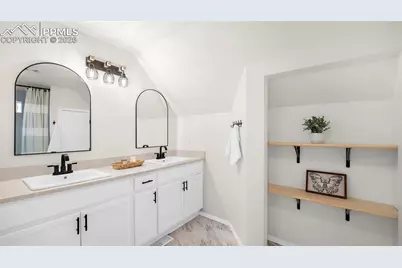 428 E St Vrain Street, Colorado Springs, CO 80903 - Photo 25