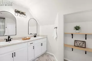 428 E St Vrain St, Colorado Springs, CO 80903 - Photo 25