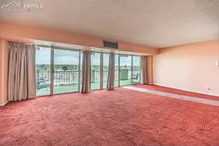 411 Lakewood Circle, Colorado Springs, CO 80910 - Photo 9
