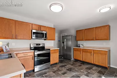 9545 Castle Oaks Drive, Fountain, CO 80817 - Photo 7