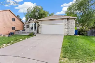 1315 Eastmeadow Ct, Colorado Springs, CO 80906 - Photo 3