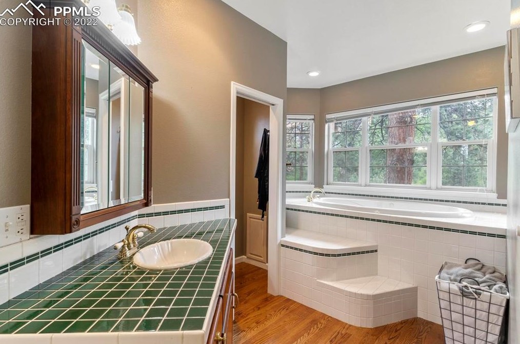 1000 Sun Valley Dr, Woodland Park CO 80863-9076 exterior