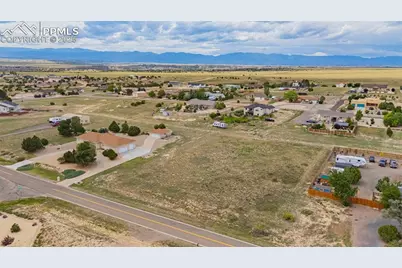 721 S Carrizo Springs Avenue, Pueblo, CO 81007 - Photo 5